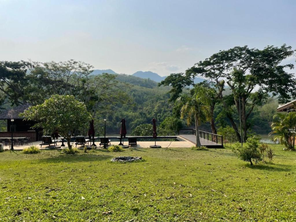 Nam Ou Riverside Resort Ban Vanglè Екстериор снимка